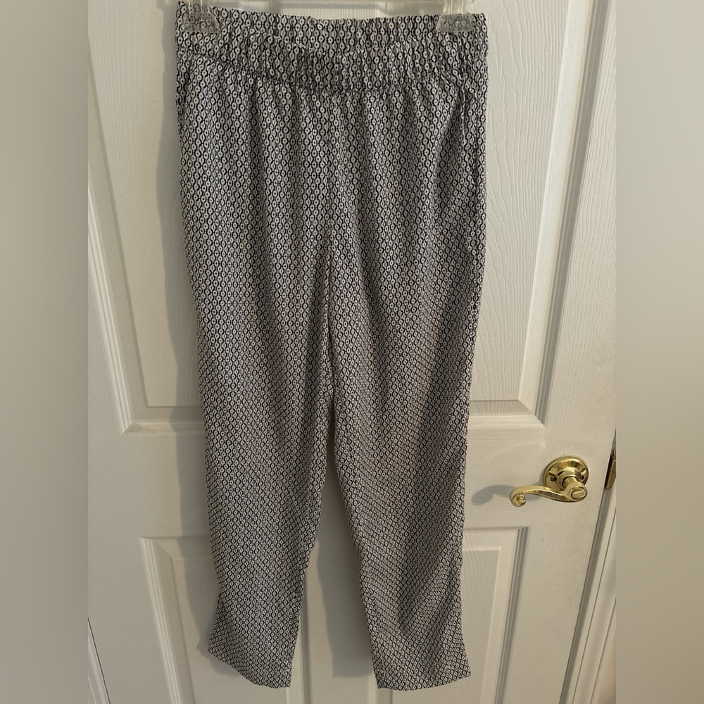 H&M Monochrome Geometric Print Pants